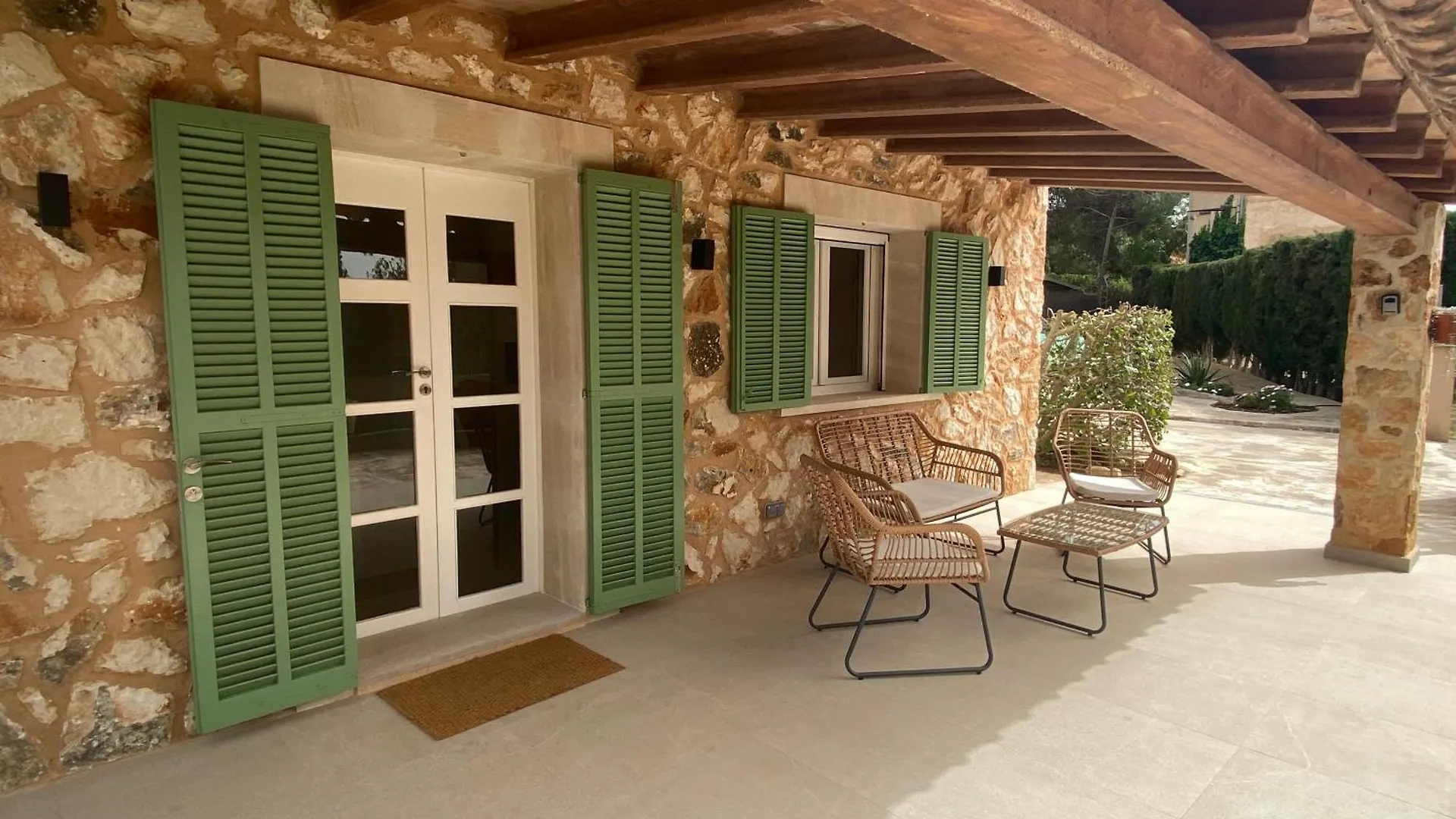 kontakty Idyllische Finca Mit Garten Und Pool